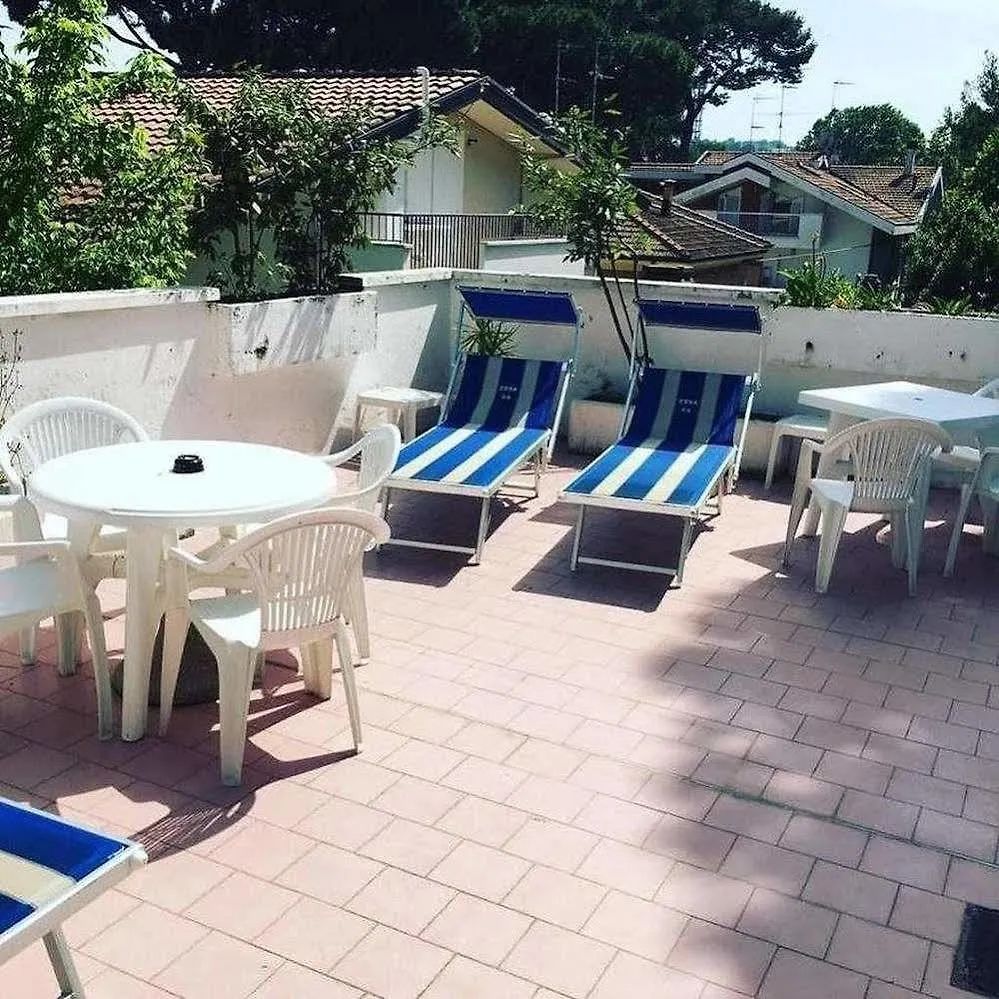 Hotel Senza Pensieri Riccione